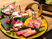 Load image into Gallery viewer, Premium Japanese A5 &amp; Australian Wagyu Tasting Set for 2 with soup (340 grams)
